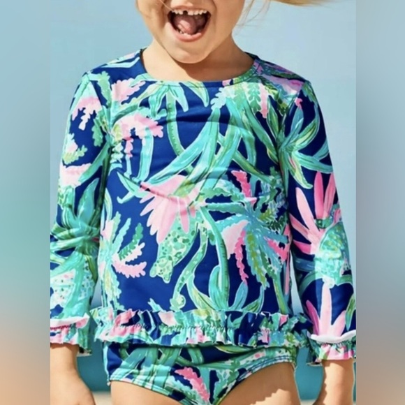 Girls Lilly Pulitzer Margo Rashguard Bathing Suit Top Sweet Escape 50+ size 12 - Picture 1 of 4